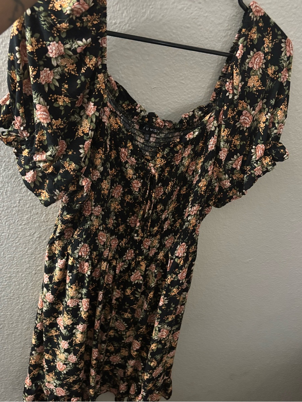 Wish Black Floral Puff-Sleeve Tunic with Pink and Cream Blooms